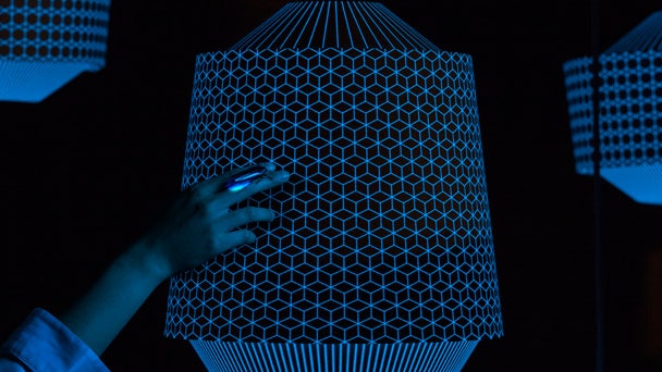 Неоновые светильники Loena Lantern из бумаги от дизайнеров Ontwerpduo | Admagazine