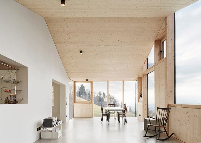 Реконструкция дома в австрийской деревне работа архитектора Йохена Шпехта | Admagazine