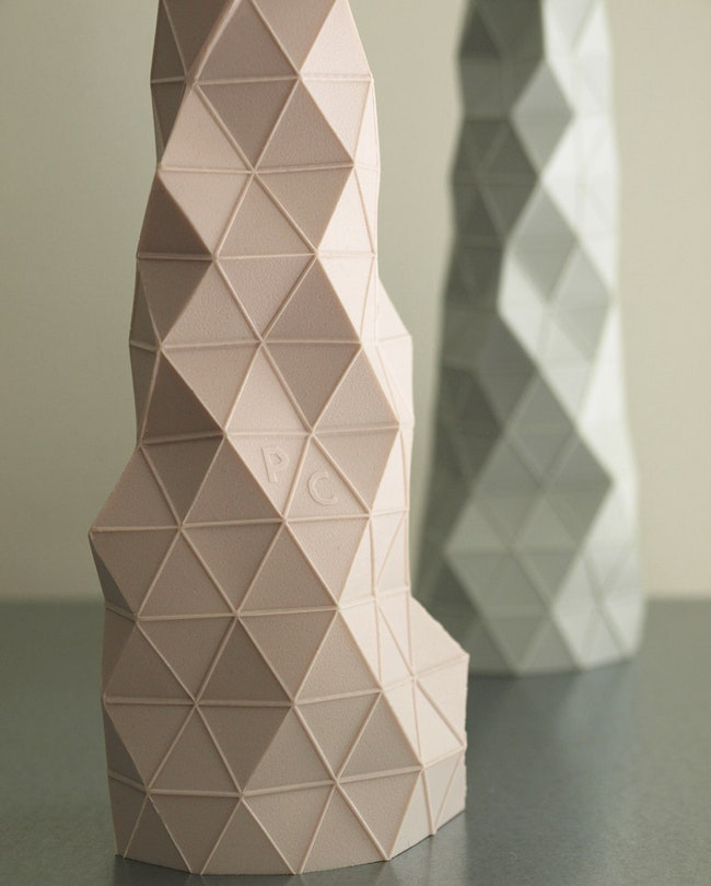 Геометрические вазы и подсвечники Faceture от дизайнера Фила Кьютаннса | Admagazine