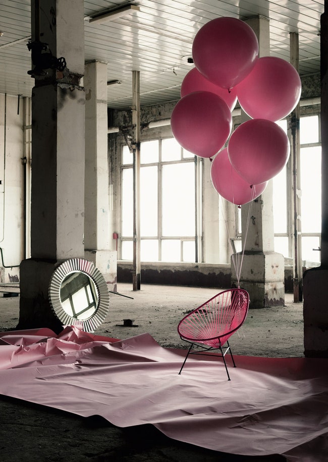 Мебель и предметы интерьера пастельных оттенков в съемке AD | Admagazine
