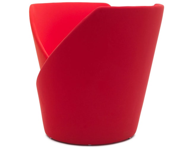 Кресло Tuttomio в форме бутона для марки Campeggi работа дизайнера Эмануэле Маджини | Admagazine