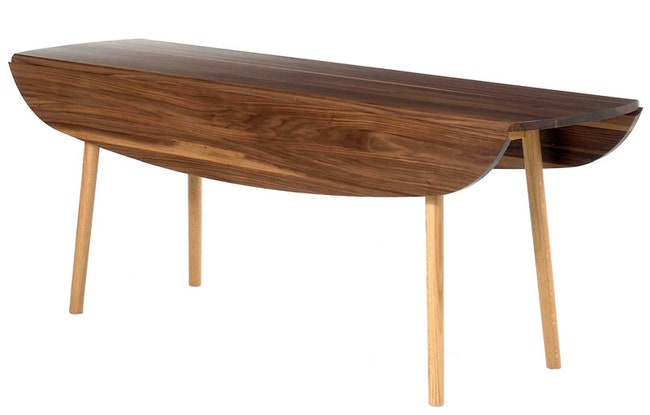 Прототипом стола Sola разработанного для марки SCP стала мебель в стиле шейкер.