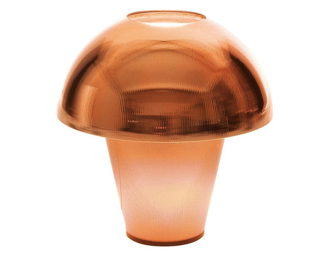 Настольная лампа из ­серии Copper 2008.