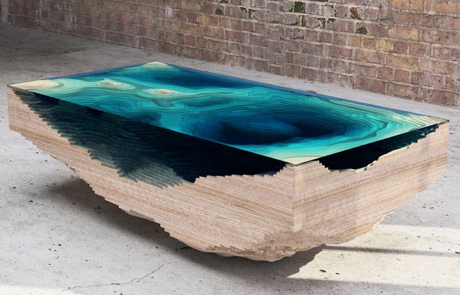 Кофейный столик Abyss напоминающий макет морского дна от дизайнера Кристофера Даффи | Admagazine