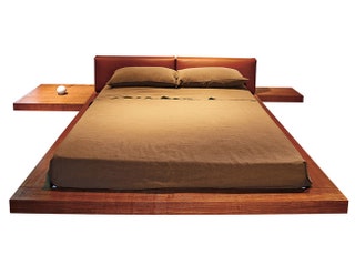Кровать Tokyo дизайнер Пьеро Лиссони Porro.
