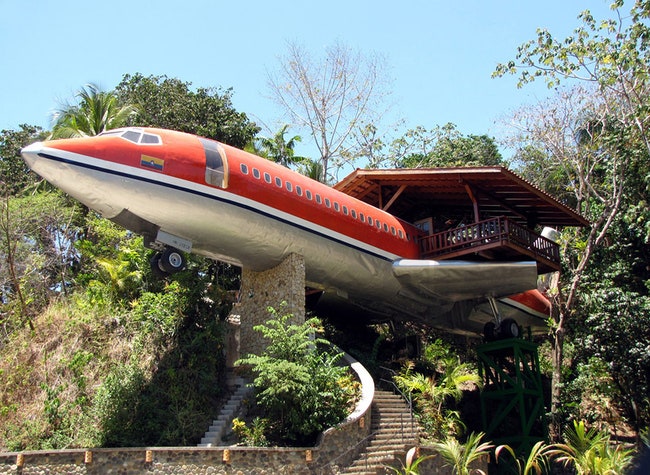 Отельсамолет в КостаРике