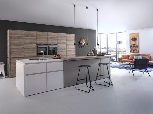 Немецкие кухни Leicht премиумкласса в России представляет компания Kitcheninteriors | Admagazine