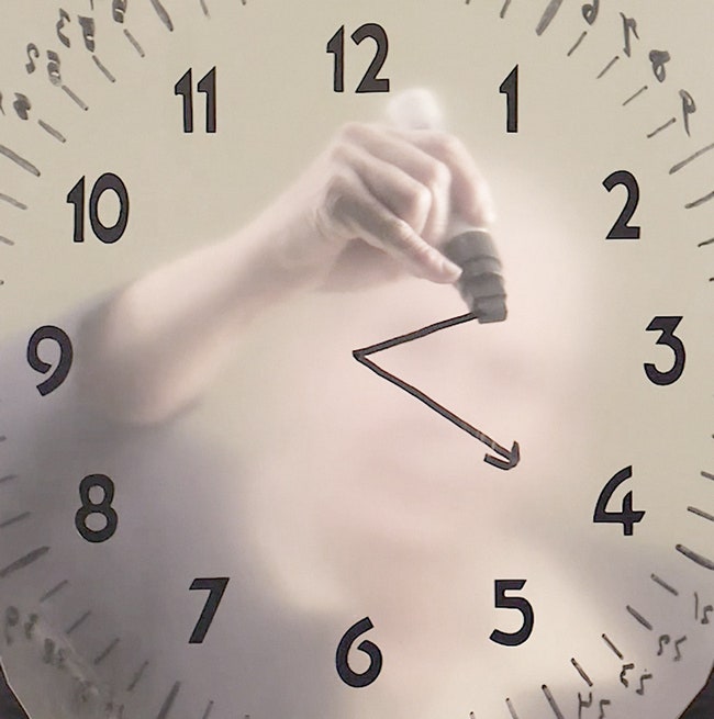 Часы Grandmother's Clock дизайнер Мартен Бас