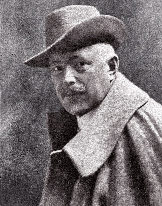Лешек Дезидерий Владислав Городецкий в 1904 году. Только что закончен “Дом с химерами”.