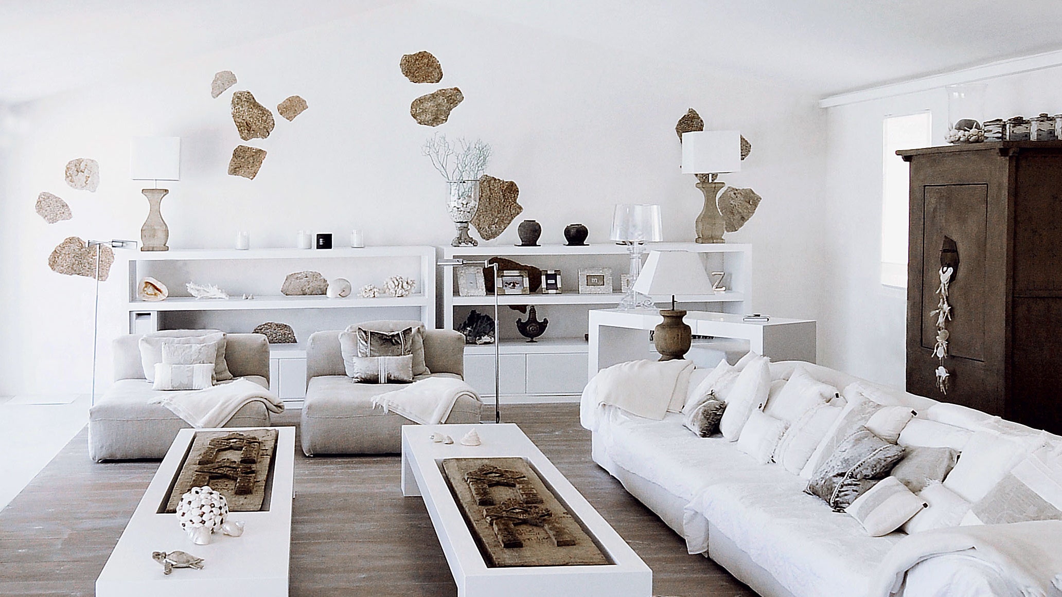 Белоснежный дом на Сардинии 600 м²