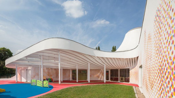 Детский сад во Франции по проекту Paul le quernec Architectes