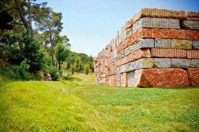 Артобъект Wall of Light Cubed Шона Скалли