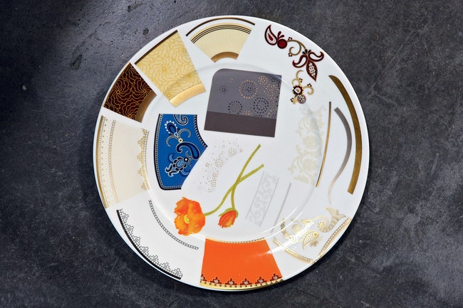 На этой тарелке тести­ровали деколи с узорами из разных коллекций Villeroy amp Boch