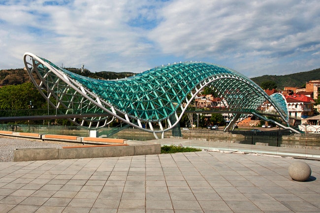 Мост Мира Тбилиси 2010