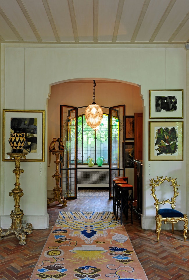 Интерьер арнуво фото дома Терри де Гёнсбюр в Париже