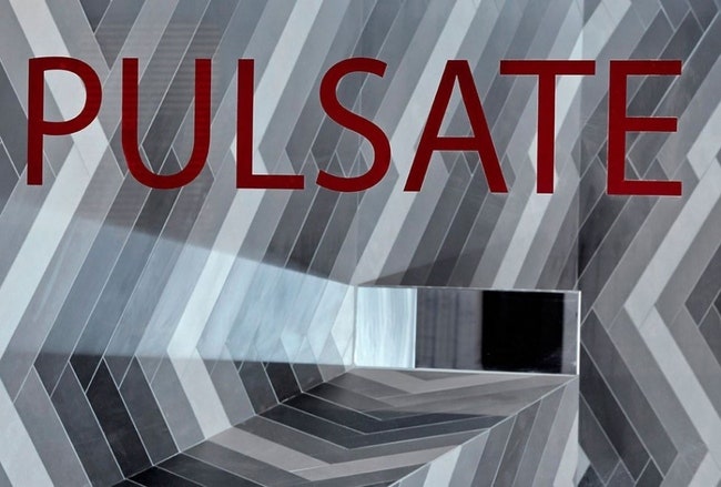 Инсталляция Pulsate в шоуруме плитки
