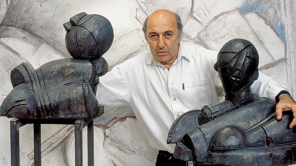 Скульптор Георгий Франгулян показывает свой дом и мастерскую