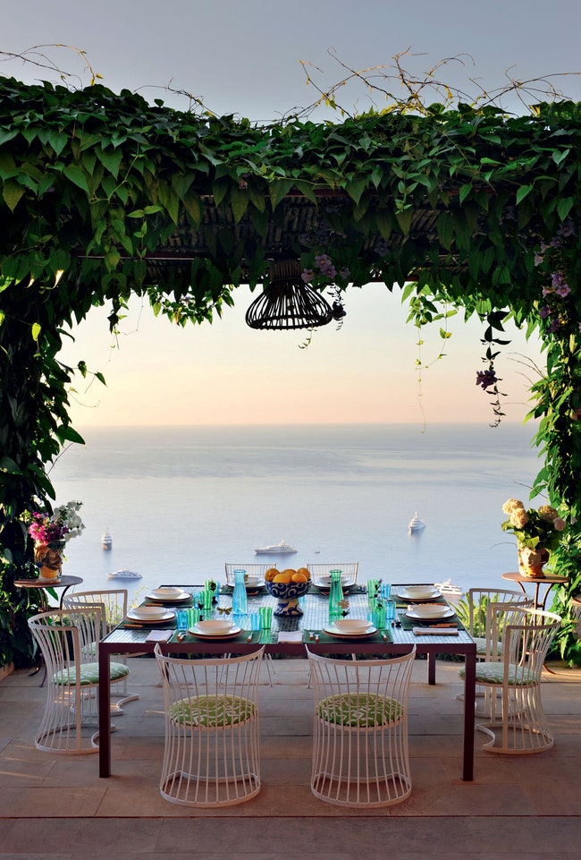 Дом на берегу острова Капри