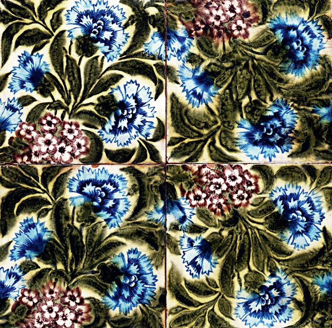 Образцы плитки по эскизам Уильяма Морриса из архивов Музея Виктории и Альберта в Лондоне орнамент 1860 года