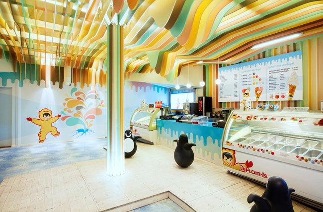 Дизайн интерьера магазина мороженого Dream Castle в Норвегии | Admagazine