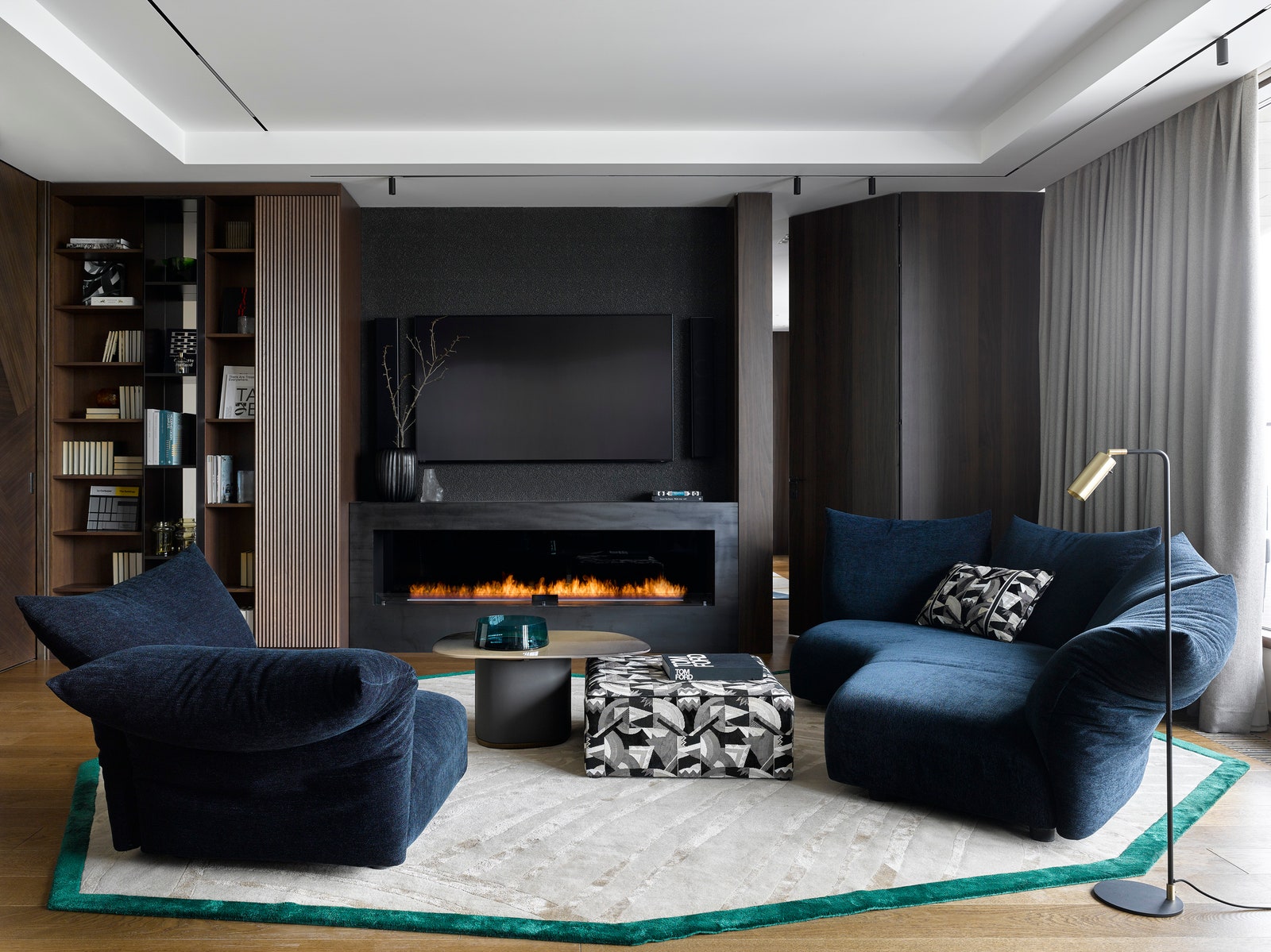 Квартира с видом на Театр Российской армии, 160 м²