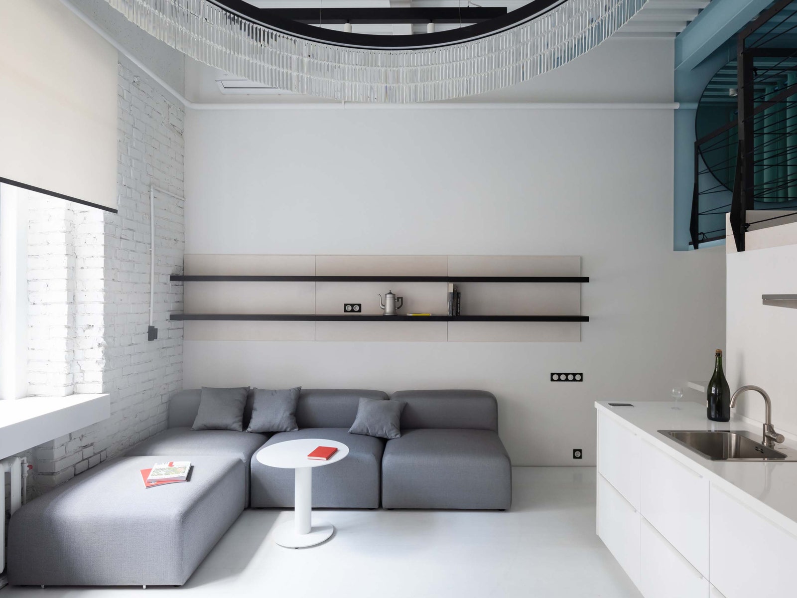 Функциональный лофт в Москве, 46 м²
