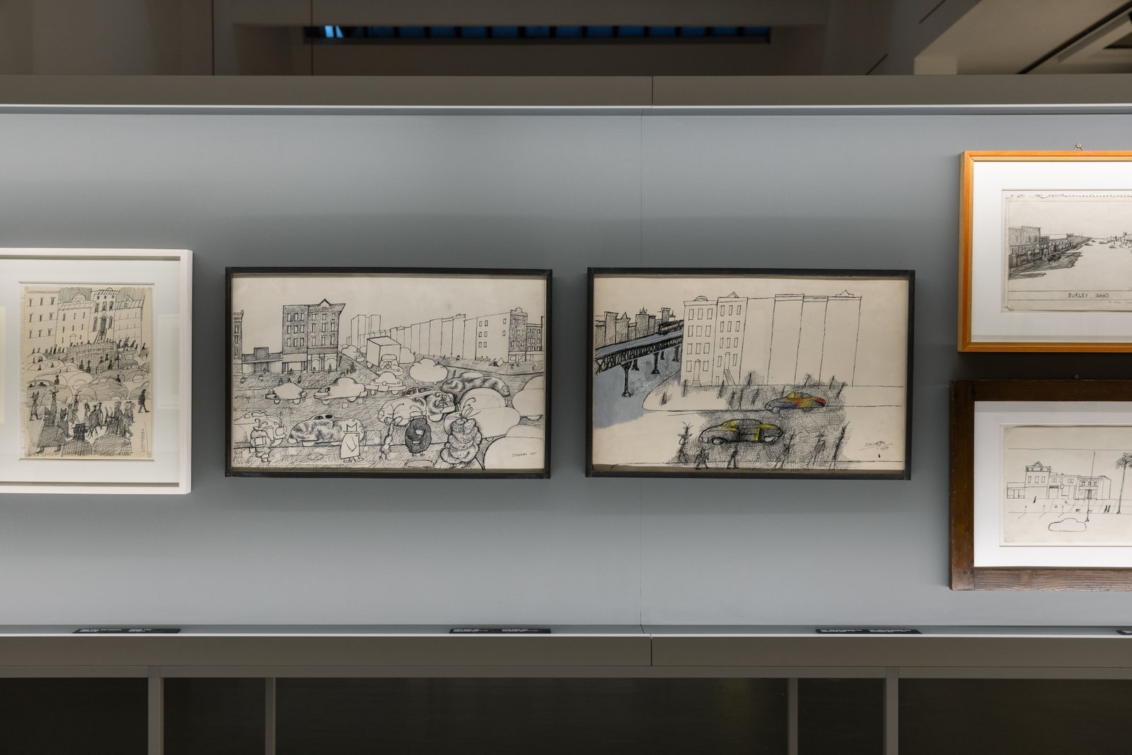 Выставка Сола Стейнберга в Милане
