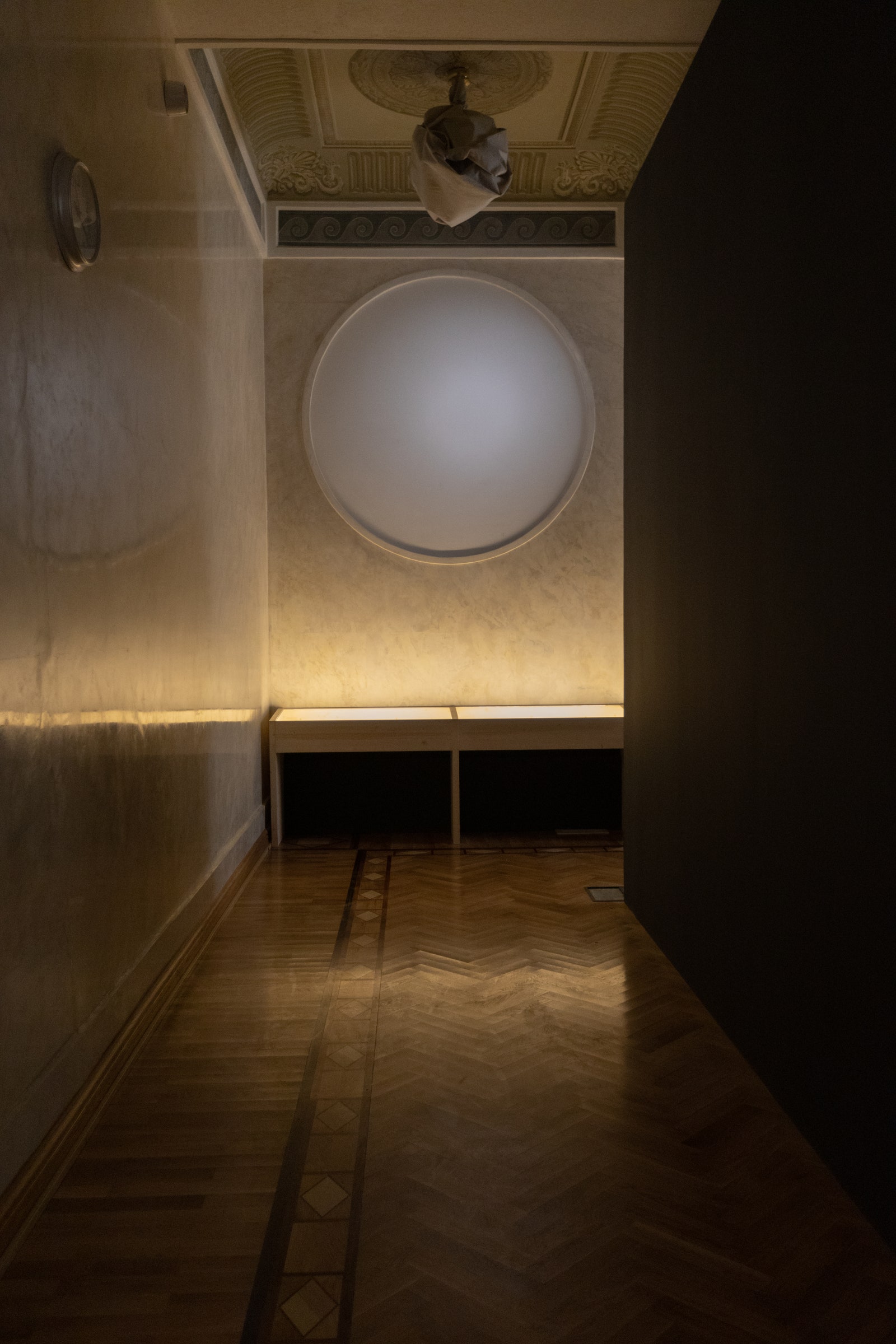 “Комната особого назначения” инсталляция архитектора Александра Бродского на Северном речном вокзале