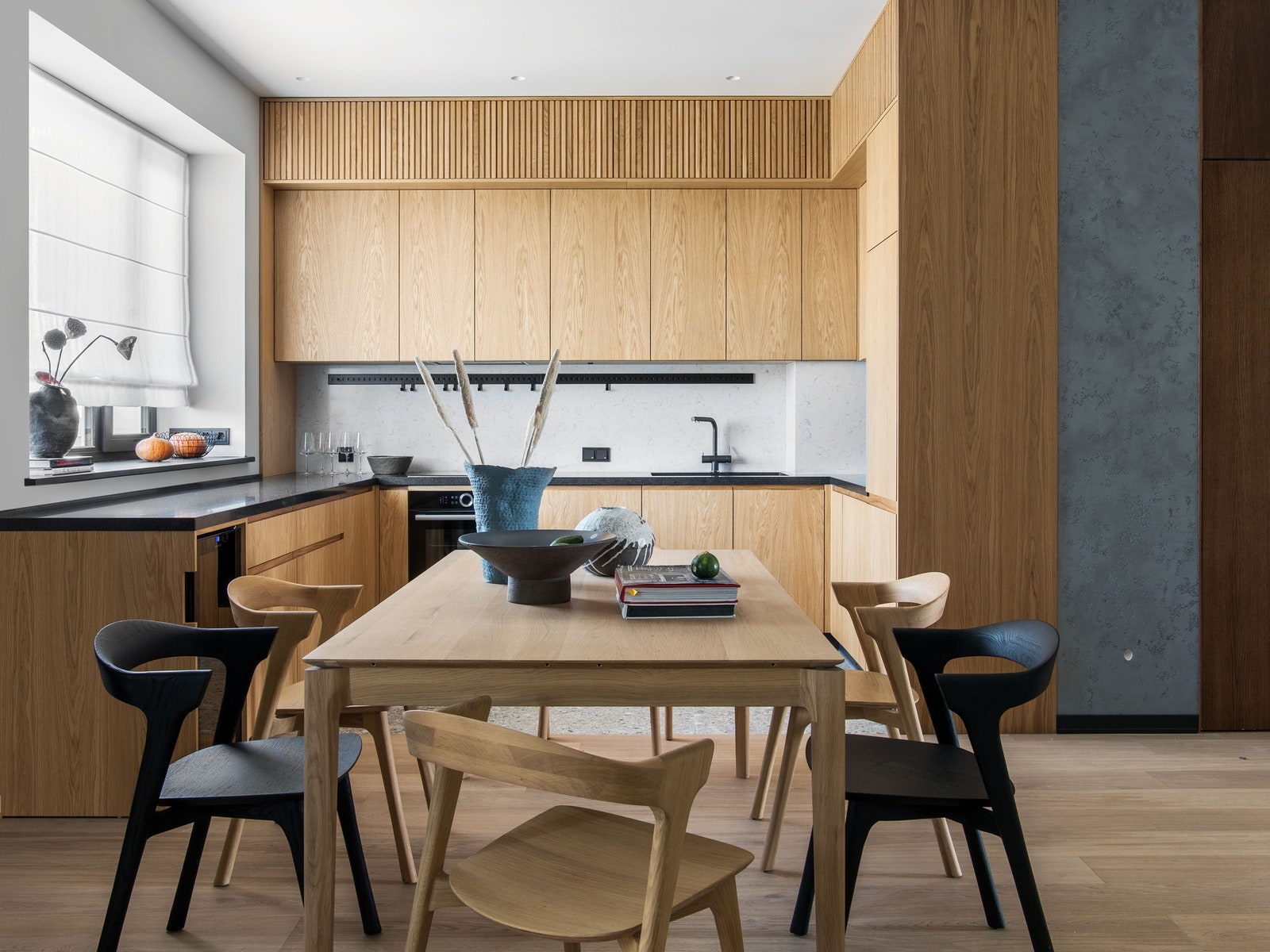 Квартира на Петроградской стороне, 155 м²