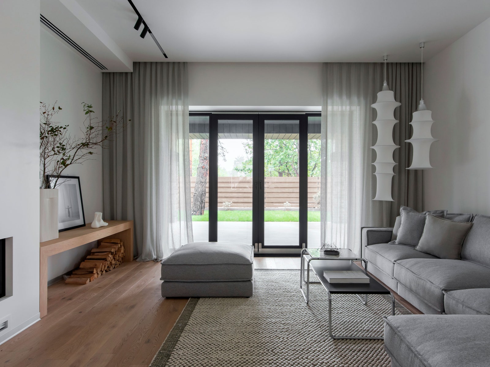 Дом в лесу под Киевом, 300 м²
