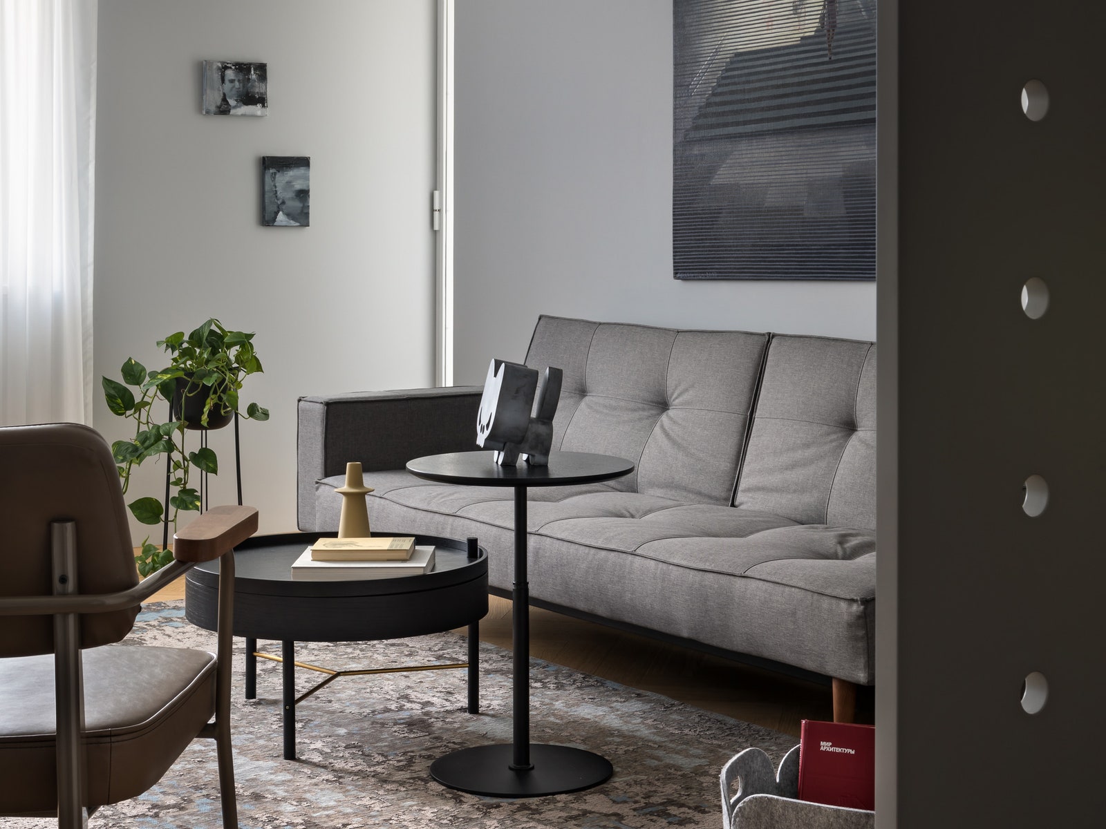 Квартира в Минске в духе советского конструктивизма, 68 м²