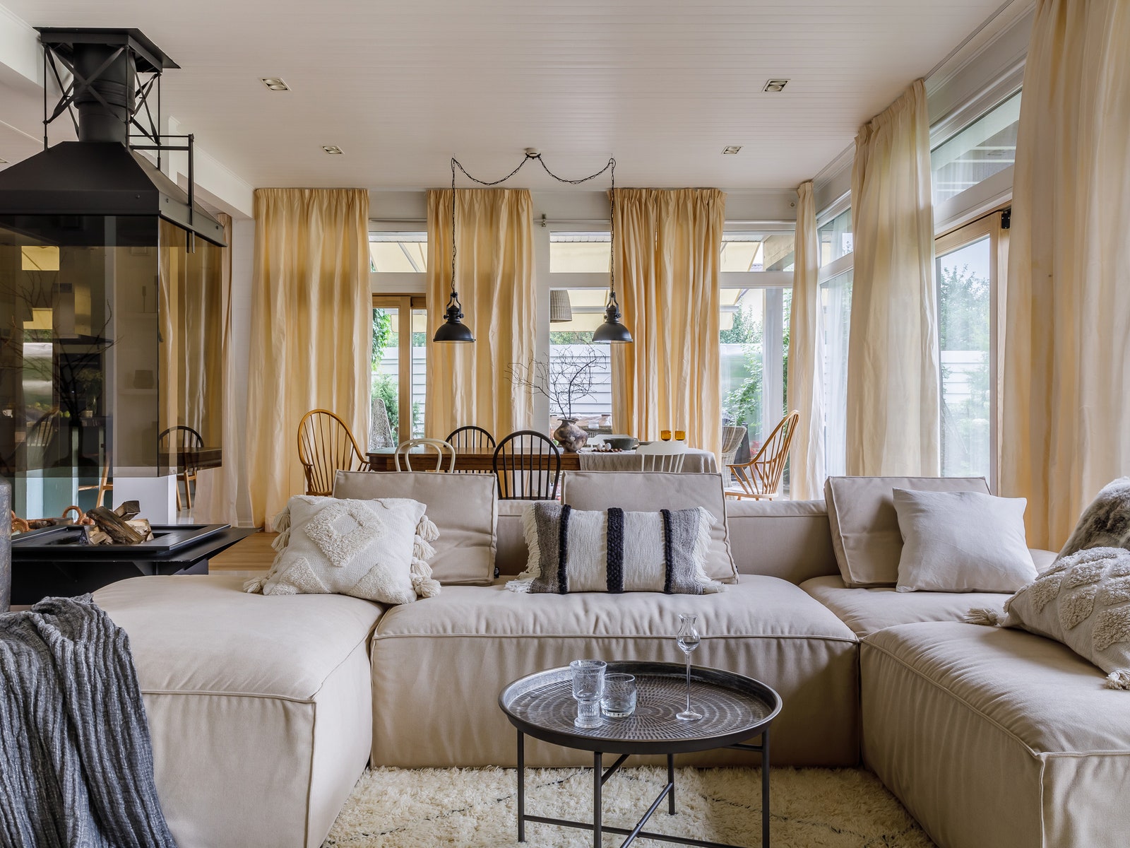 Дом в Подмосковье, 350 м²