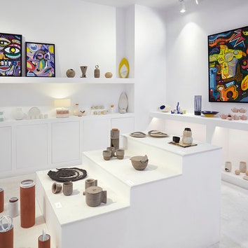 Выставка современной керамики в Афинах