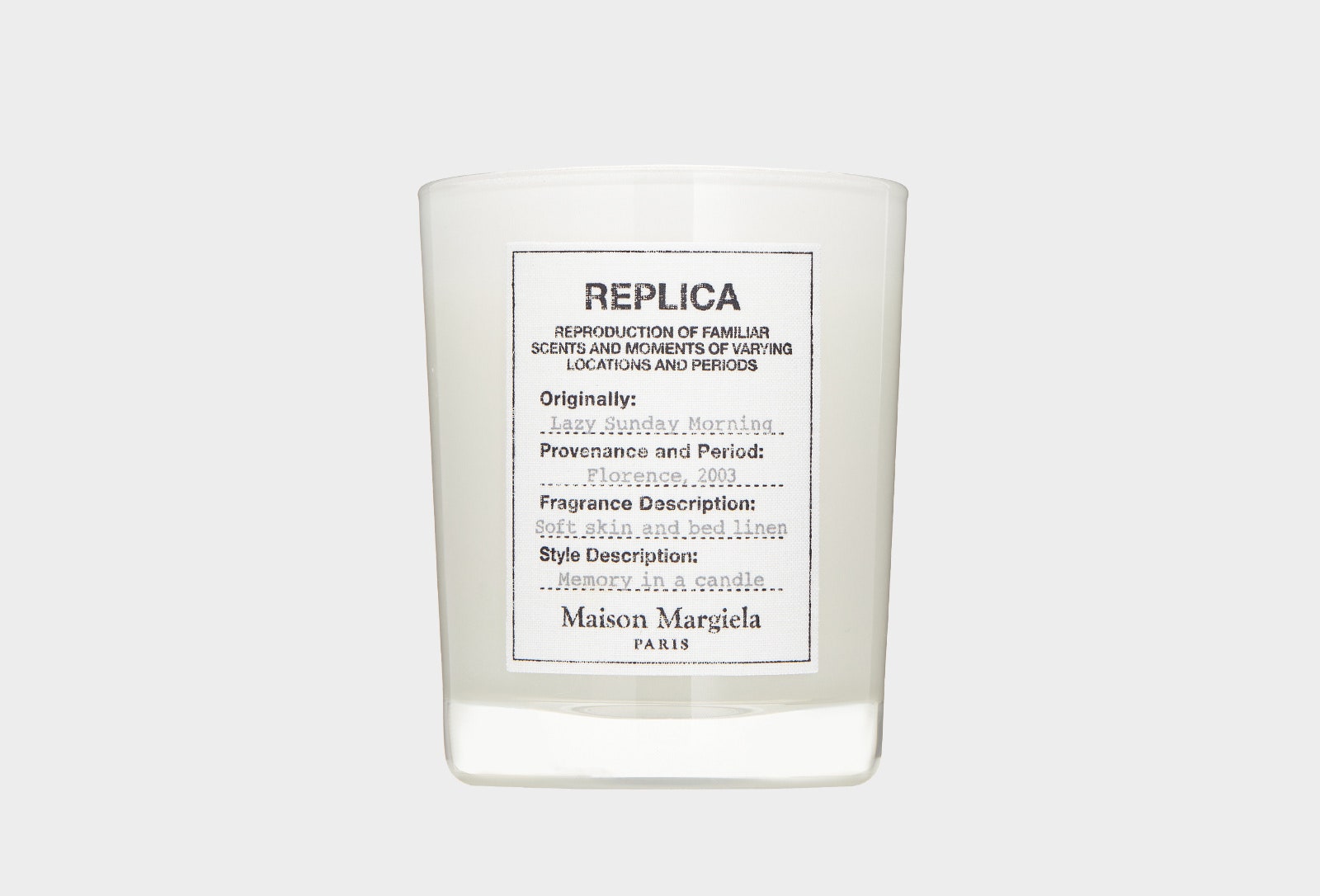 Ароматическая свеча Replica от Maison Margiela 5850 руб. Аромат Lazy Sunday Morning с нотами груши ландыша альдегиды...
