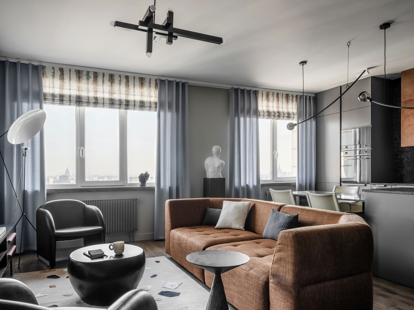 Квартира для сына, 85 м²