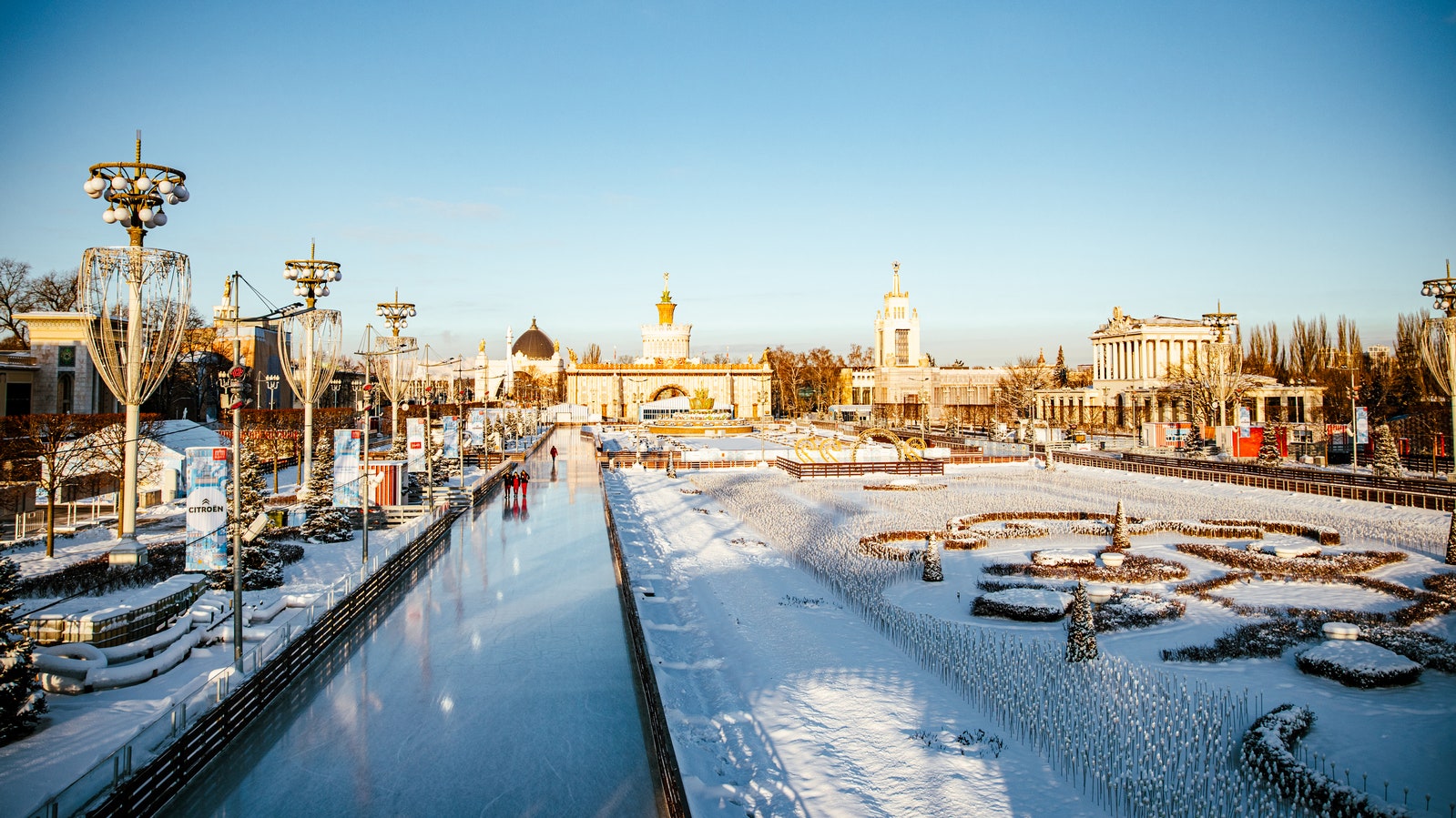 Где покататься на коньках лыжах и сноуборде 10 мест в Москве и Подмосковье