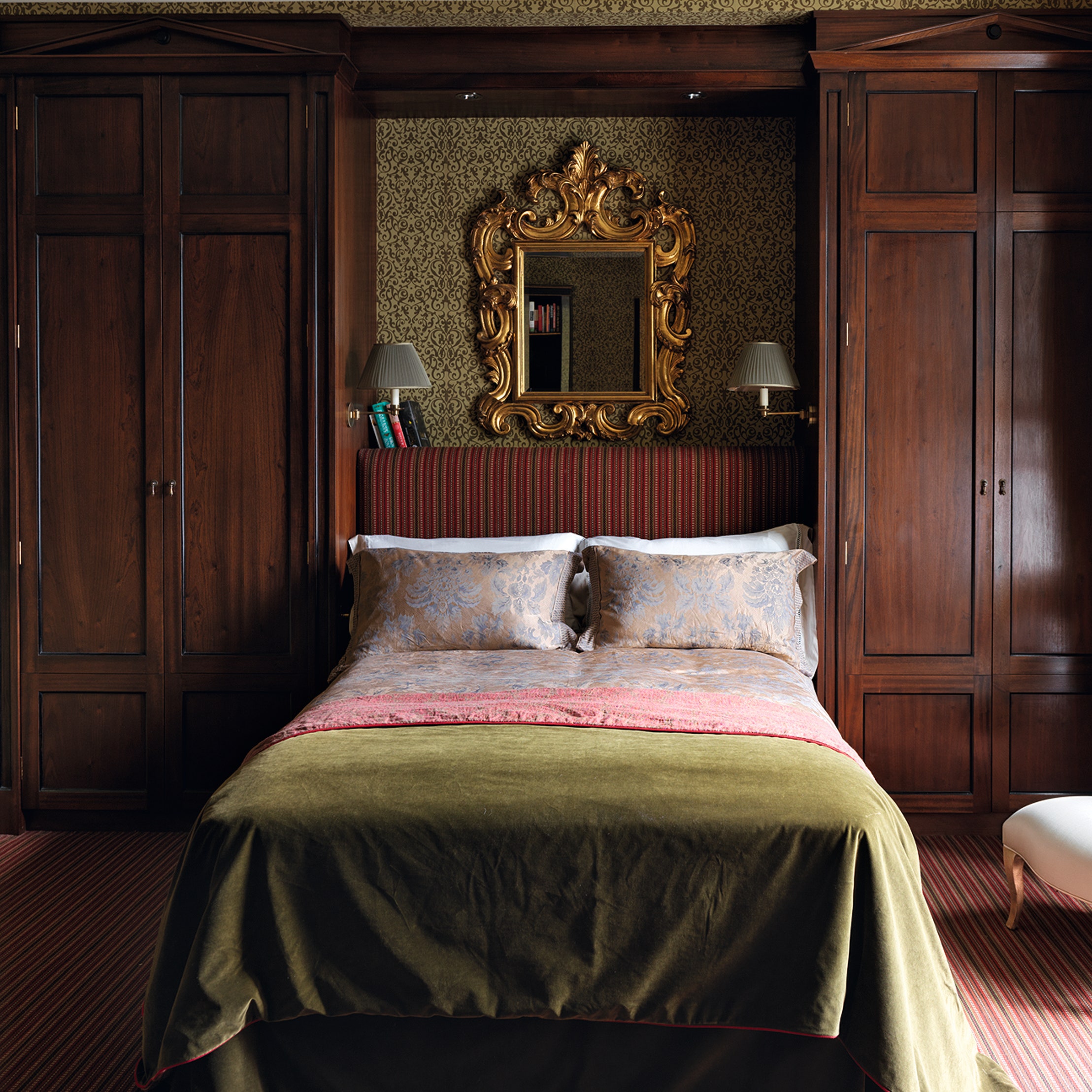 Бежевая спальня: особенности оформления, красивые идеи для интерьера и фото | taimyr-expo.ru