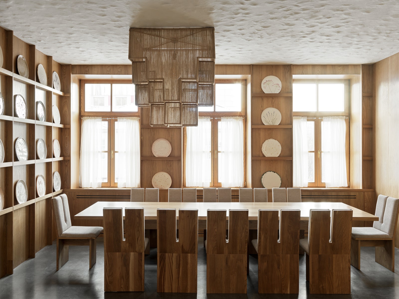 Ресторан “Дом” по проекту Megre Interiors в Хабаровске